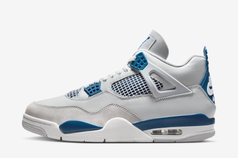 Air Jordan 4 "Industrial Blue"