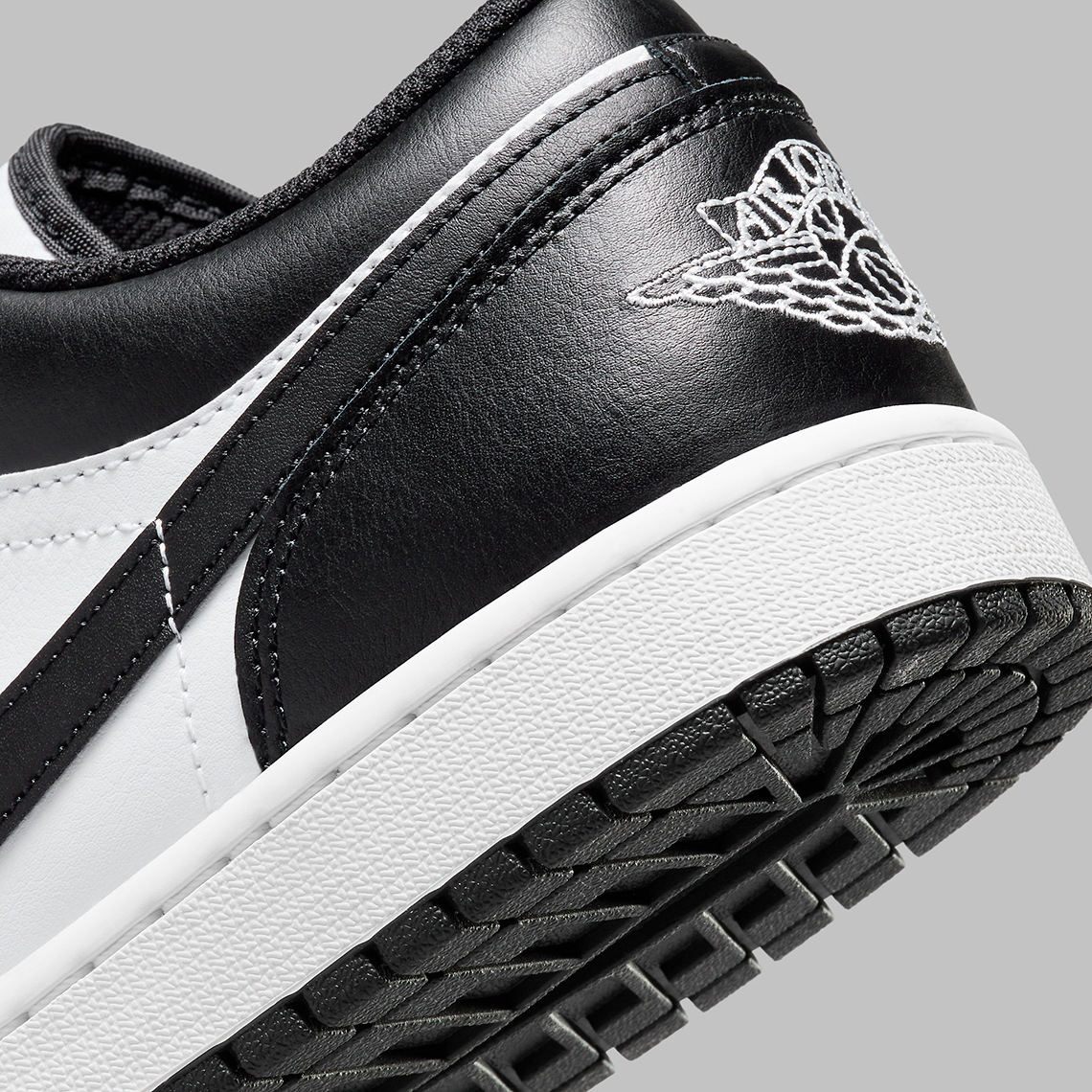 Air Jordan 1 Low White Black 553558-132 | SneakerNews.com