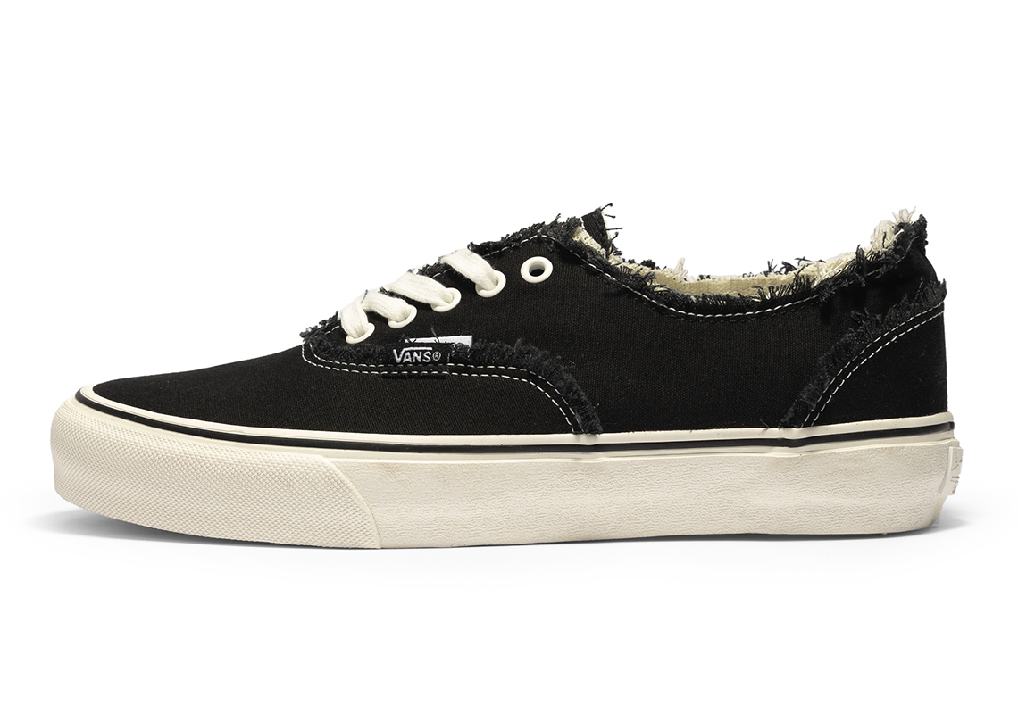 Invincible Vans Gnarly Pack Authentic 5