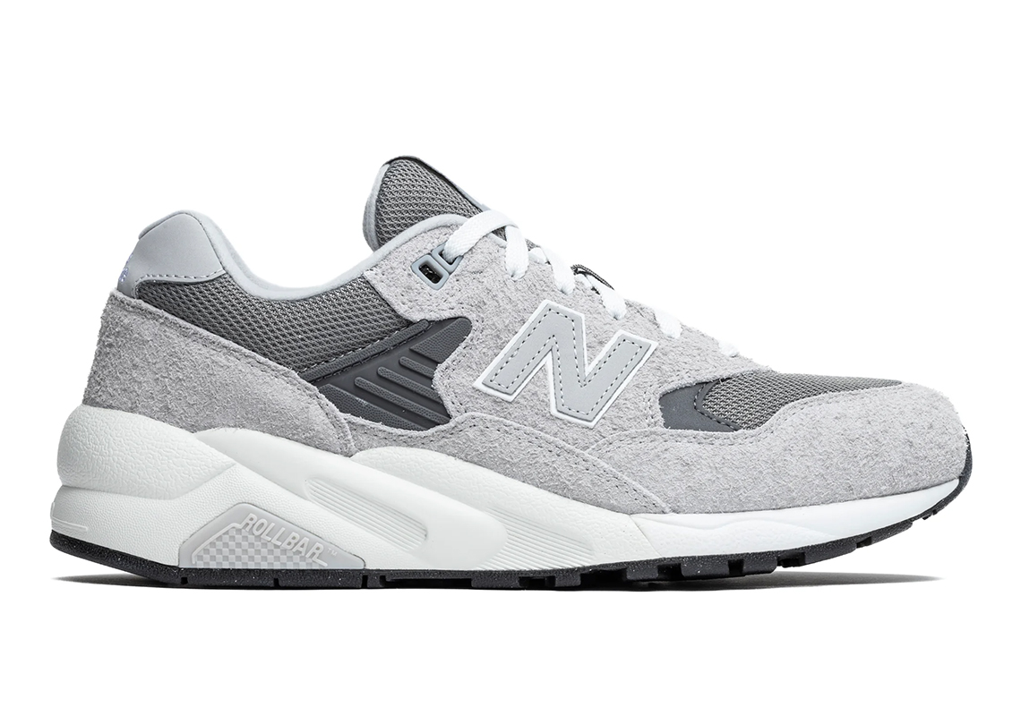 The New Balance 580 Prepares For "Rainclouds"