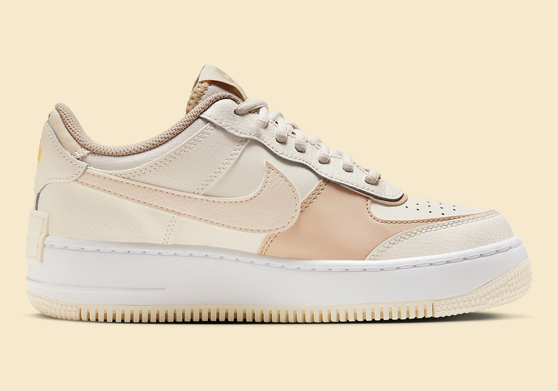 Light tan air store force 1