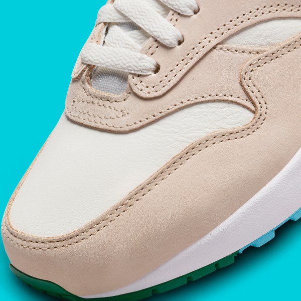 multicoloured air max