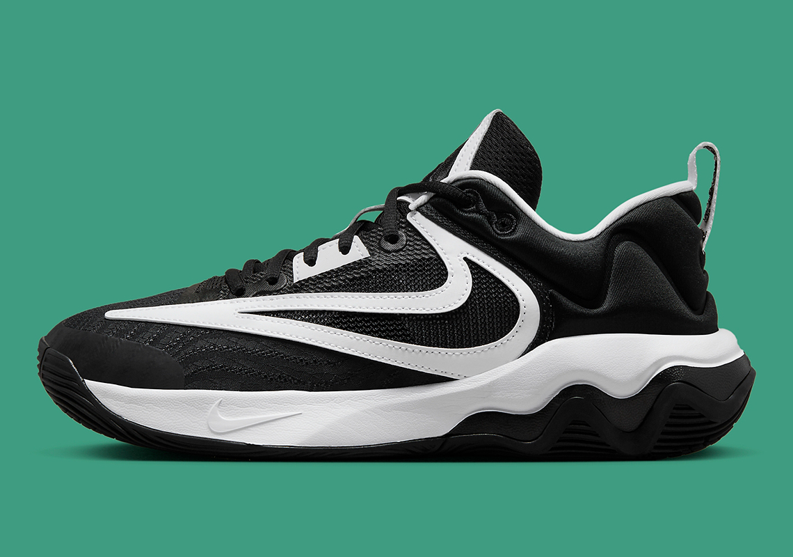 Where to Buy the Nike Banana Black White Release Date 3