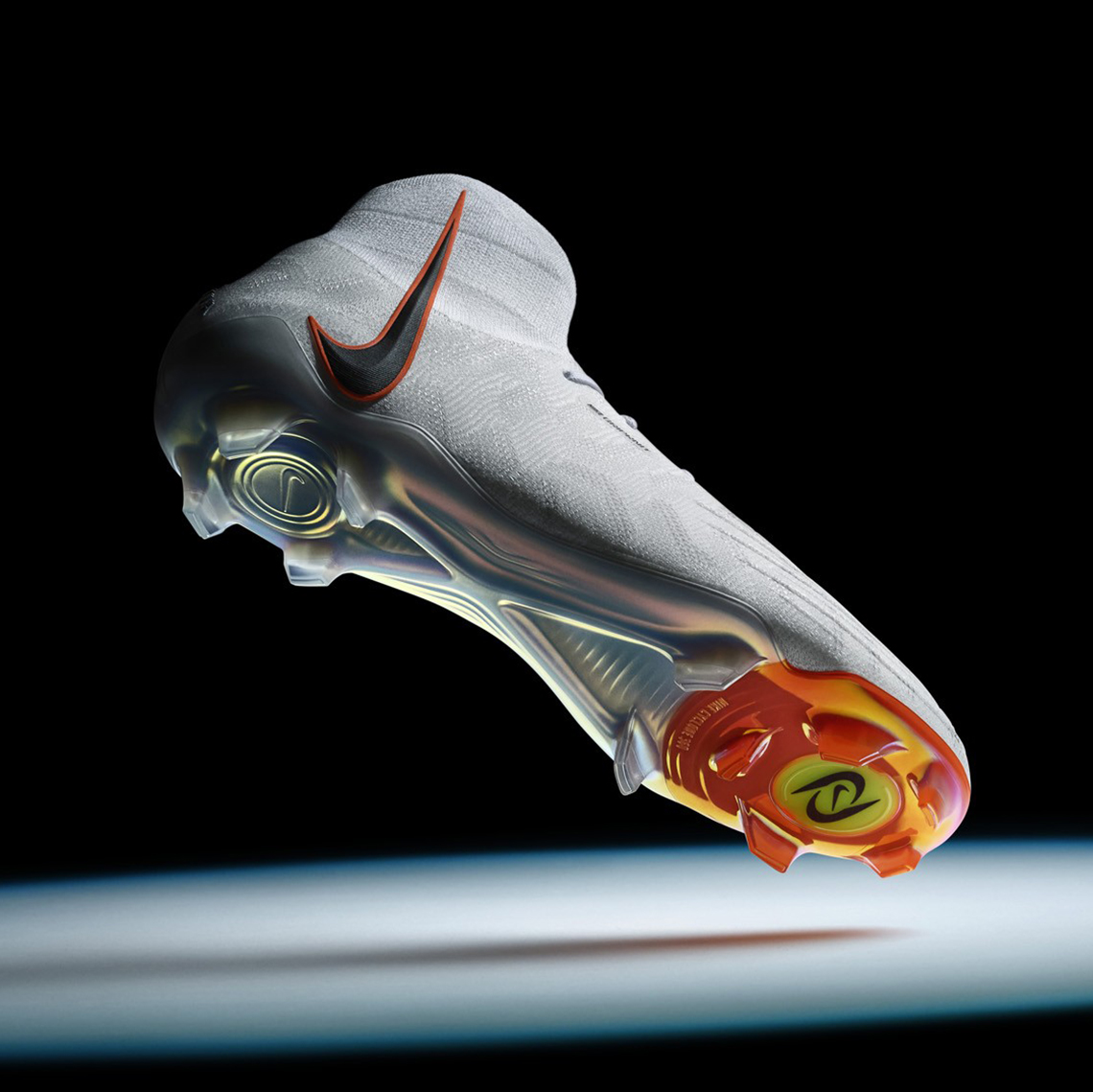 Nike Phantom Luna Elite FG Soccer Cleats FN8405-101 | SneakerNews.com
