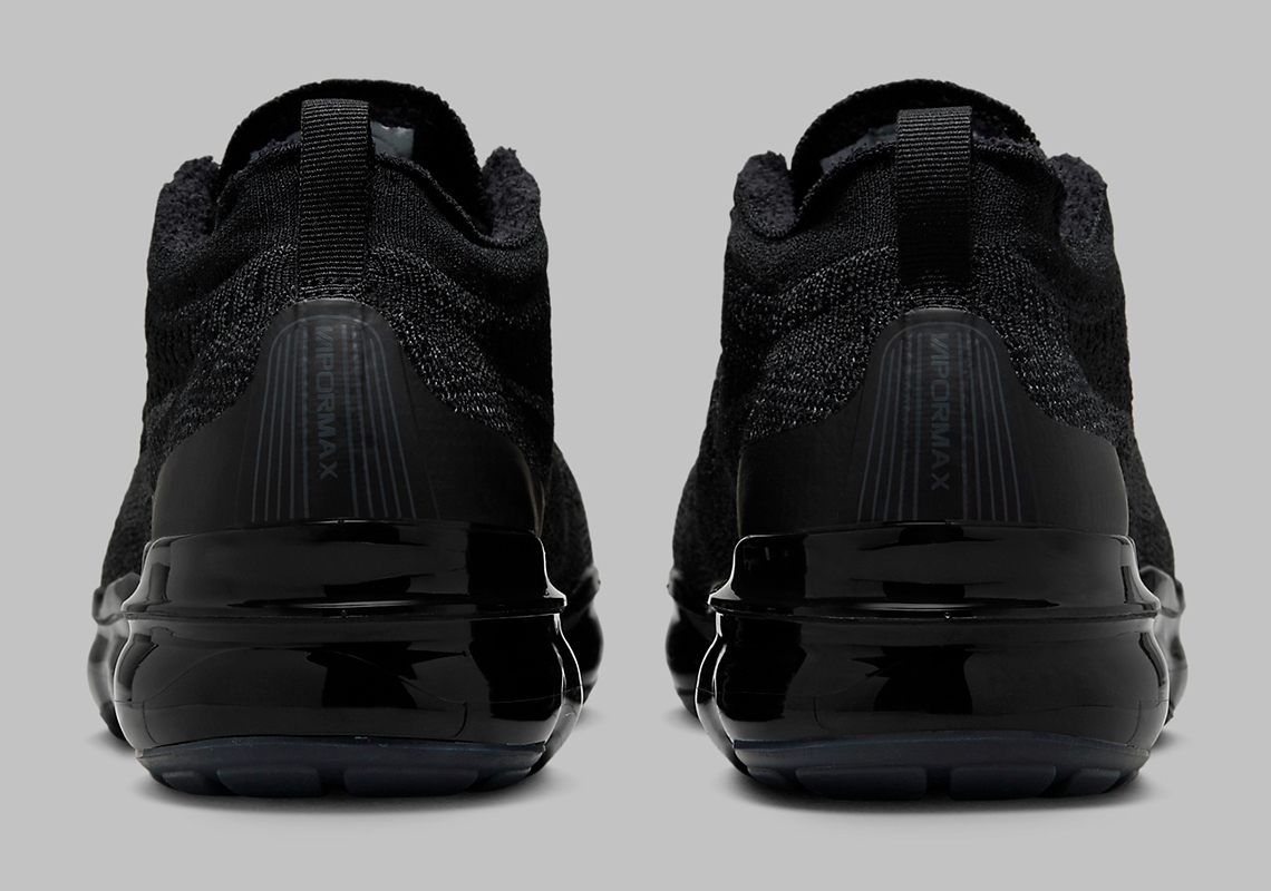 Nike vapormax triple clearance black real vs fake