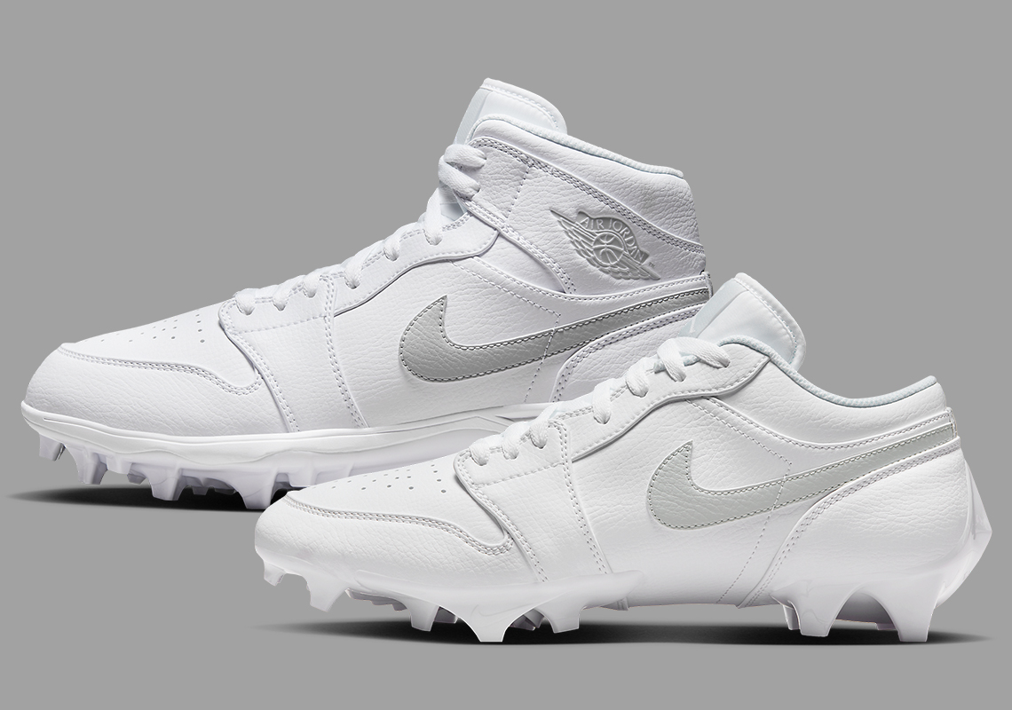 All white hot sale low top cleats