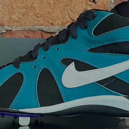 Seattle's Hometeam Leads Off With Insane Display Of Legendary Baseball Cleats