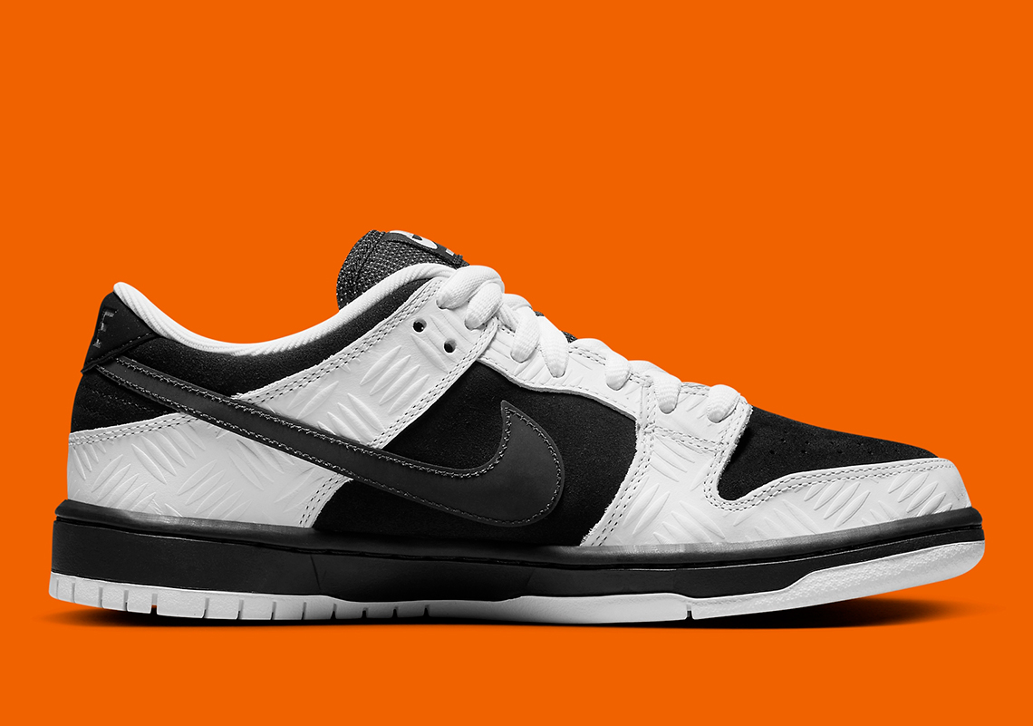 Tightbooth Nike table Sb Dunk Low Pro Fd2629 100 2