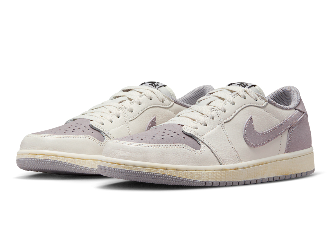 Nike Air Jordan 1 Retro Low Golf Wolf Grey EU 45 NEU OVP RECHNUNG Low Og Atmosphere Grey Fall 2023 Preview 1