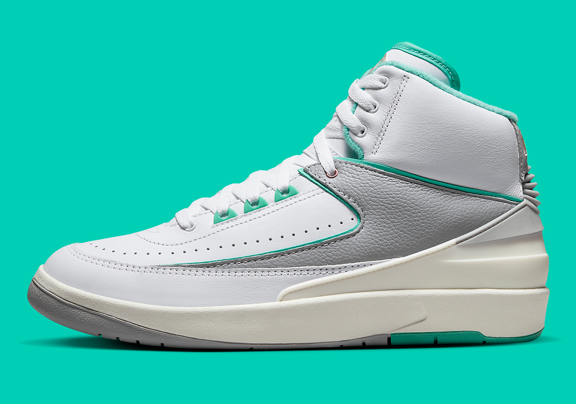 The Air Jordan 2 “Crystal Mint” Exudes The Majestic Statue Of Liberty In New York