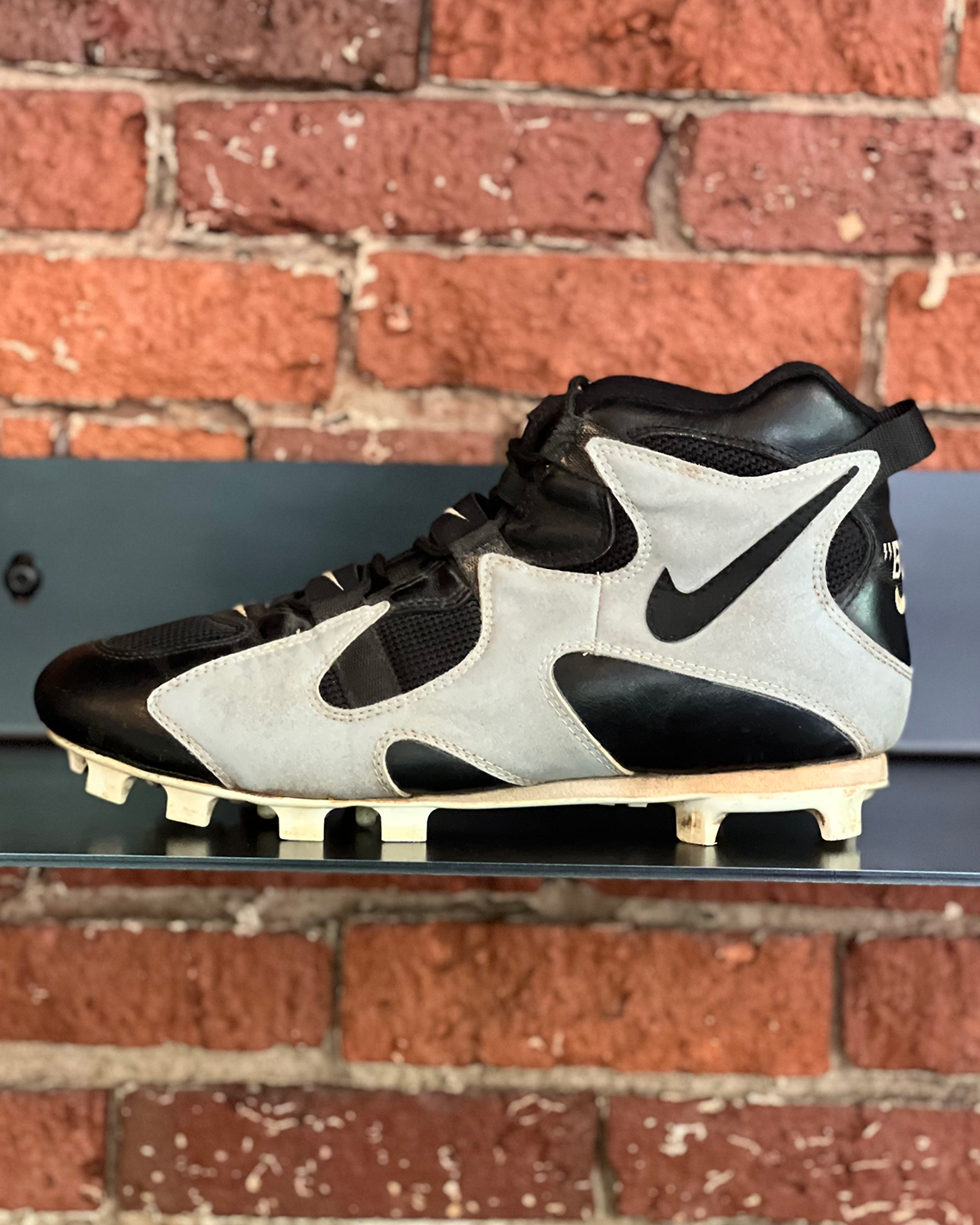 Hometeam Baseball Cleats Display Nike Jay Buhner