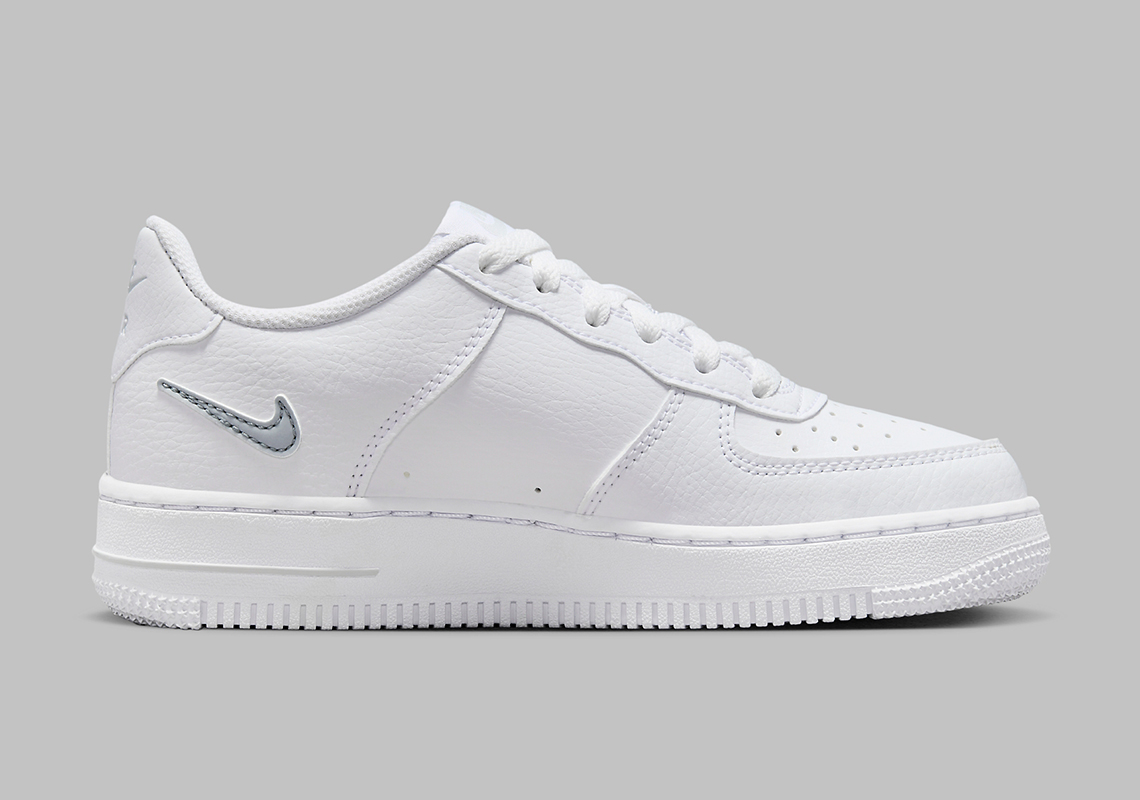 nike air force 1 low cut out swoosh grey fq2413 100 2