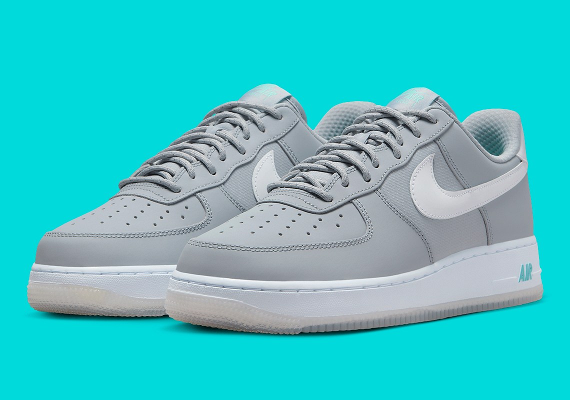 Nike Air Force 1 Low 