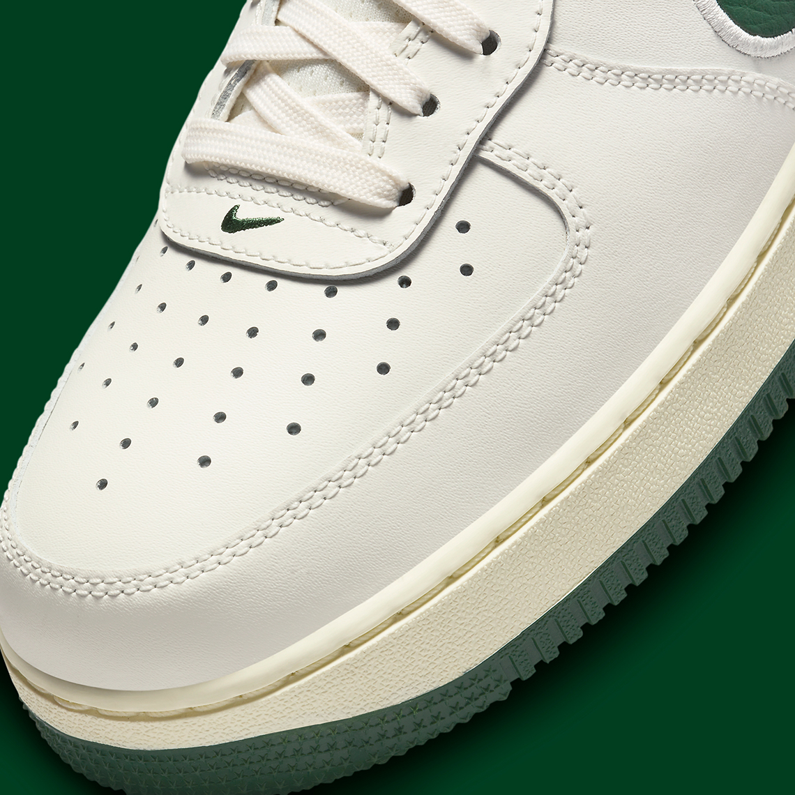 nike air force 1 sail green
