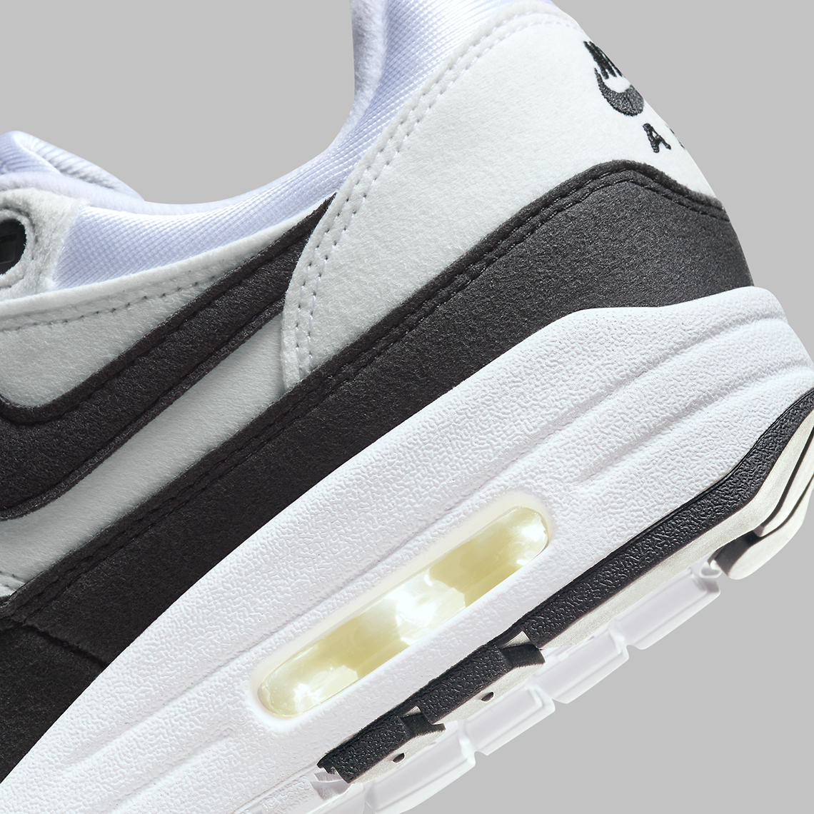 Nike Air Max 1 WMNS White Black Panda DZ2628-102 | SneakerNews.com