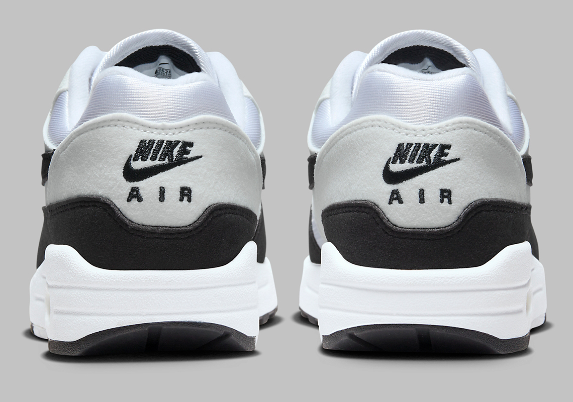 Nike Air Max 1 (White/Black) - Sneaker Freaker