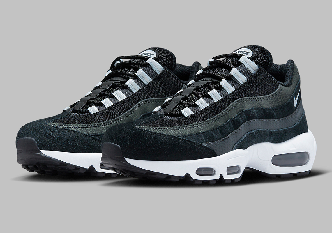 The Nike Air Max 95 Gets A Simple "Black/Pure Platinum" Makeover