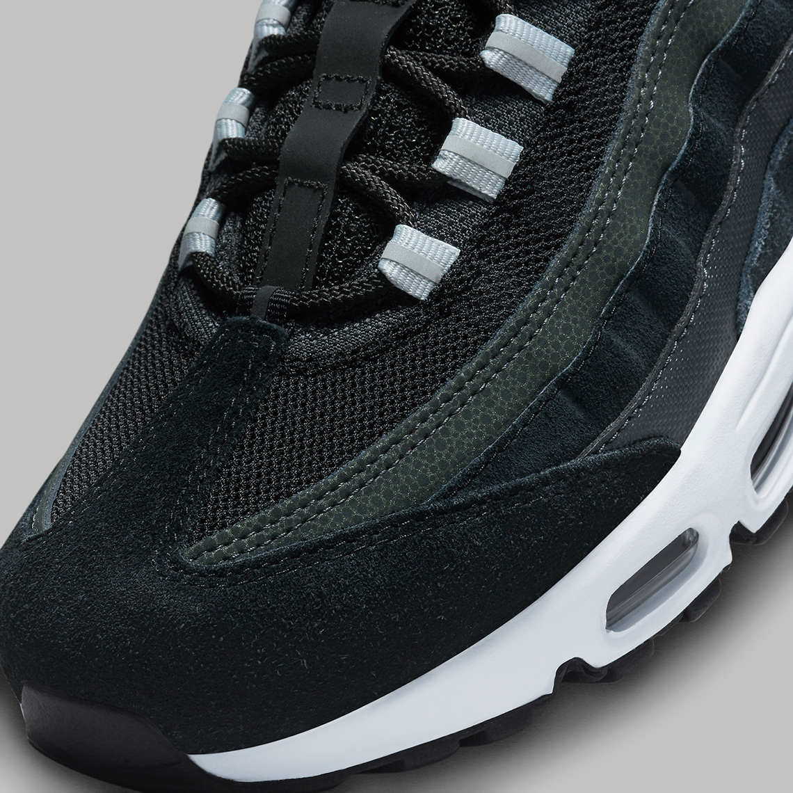 am95 black