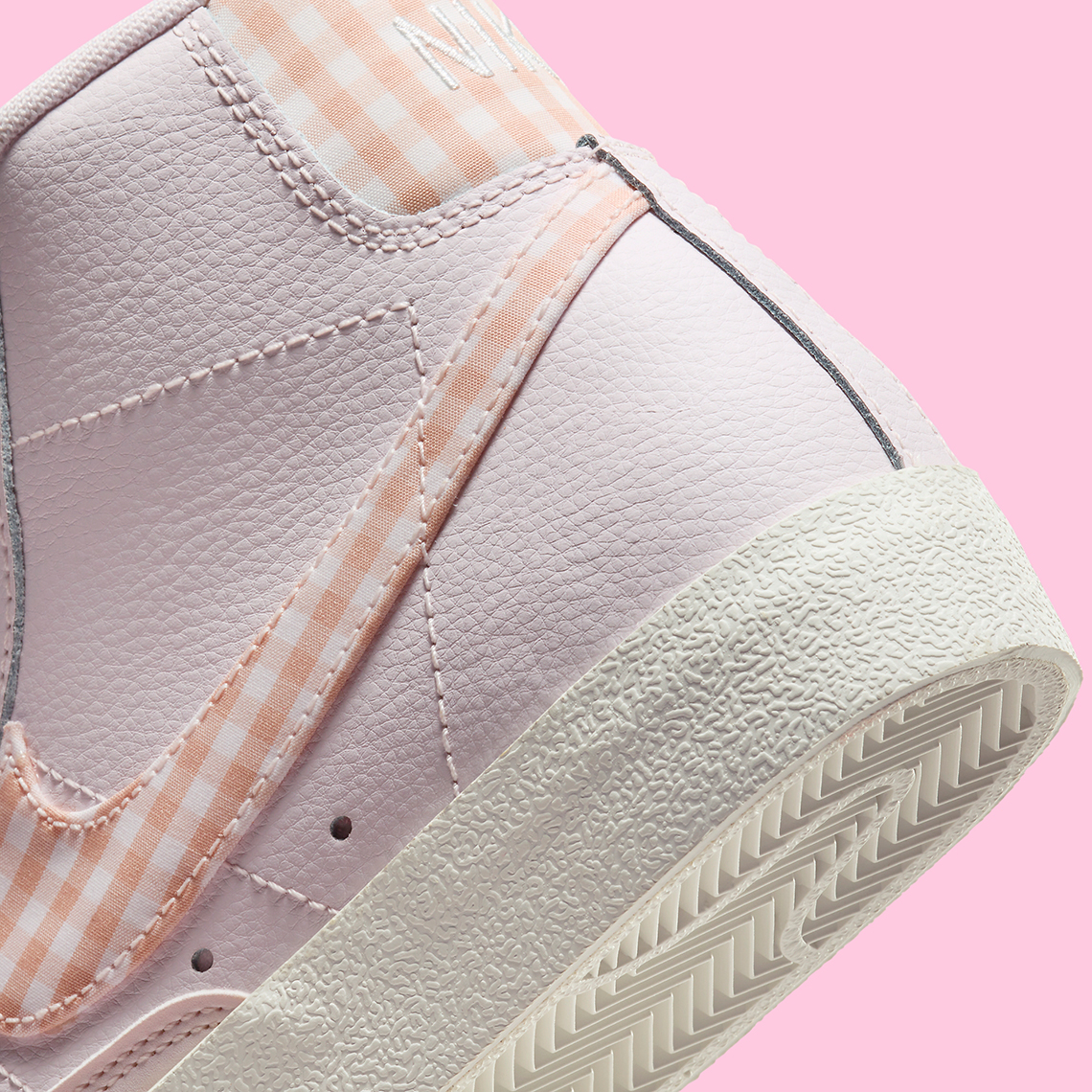 nike blazer mid 77 pink gingham plaid fd9163 600 1