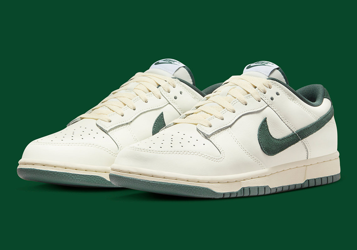 dunk low green white