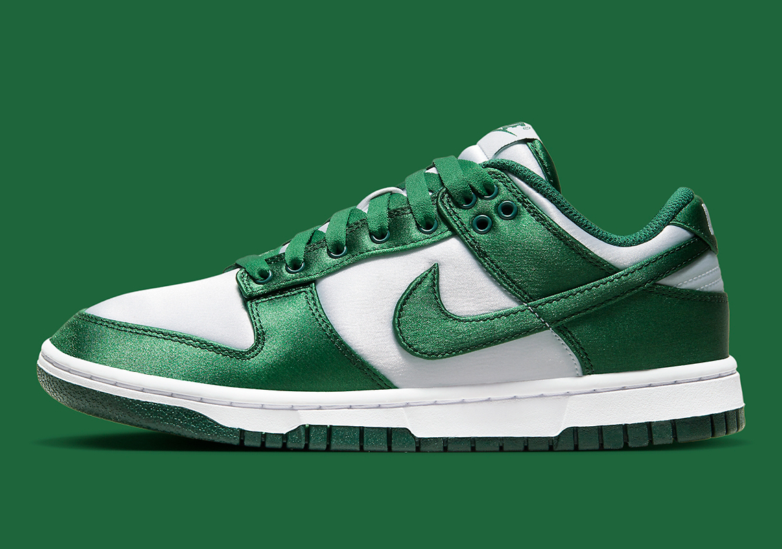 Green Satin Animates The Latest Women’s Nike Dunk Low