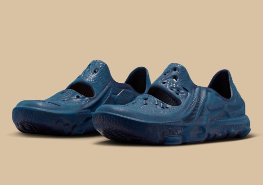 The Nike ISPA Universal Dresses Up In A Dark Blue Colorway
