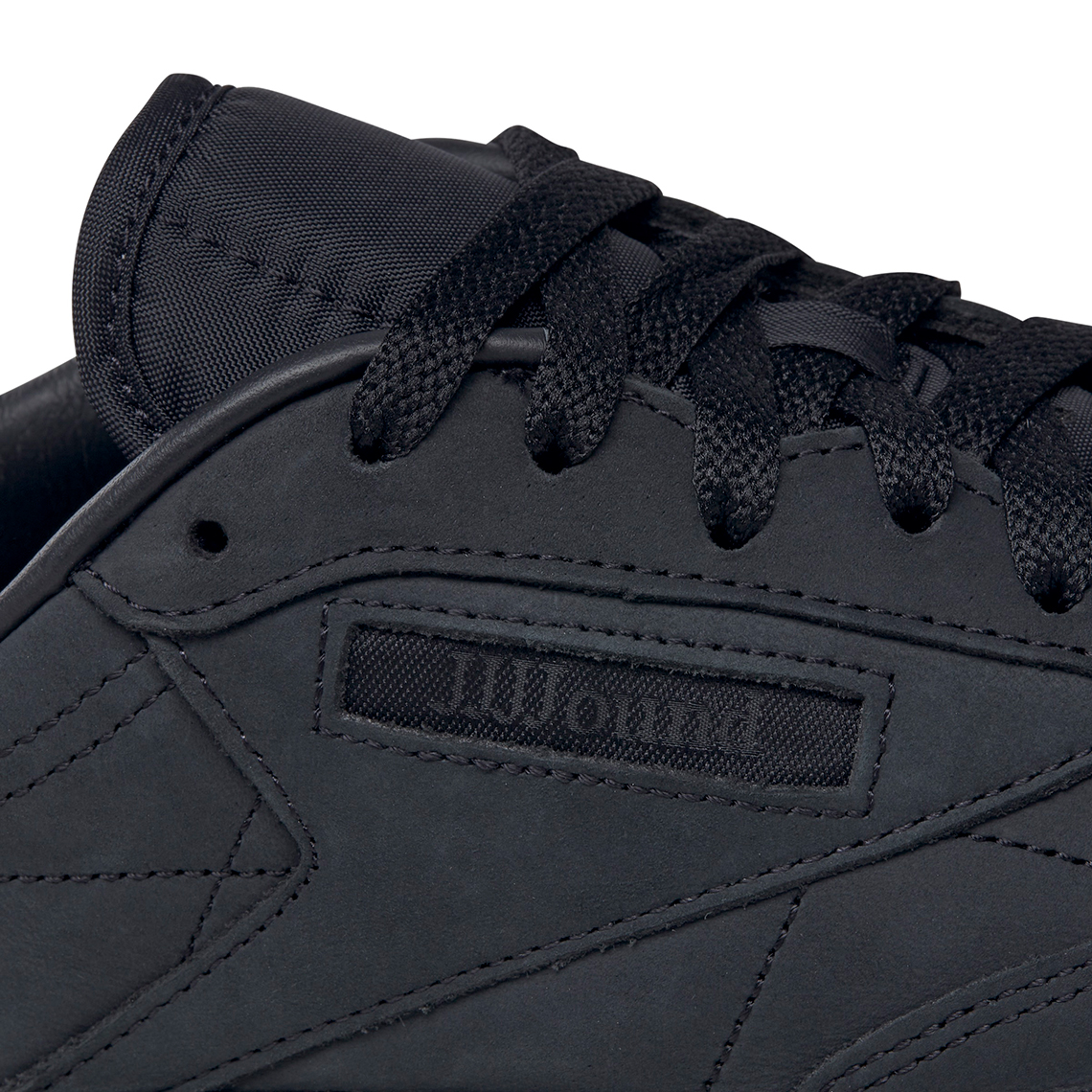 Jjjjound Шлепанцы reebok оригинал Nubuck Black Release Date 4