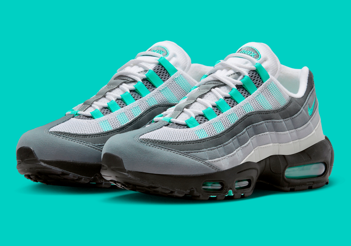 "Hyper Turquoise" Animates This Grayscale Nike Air Max 95
