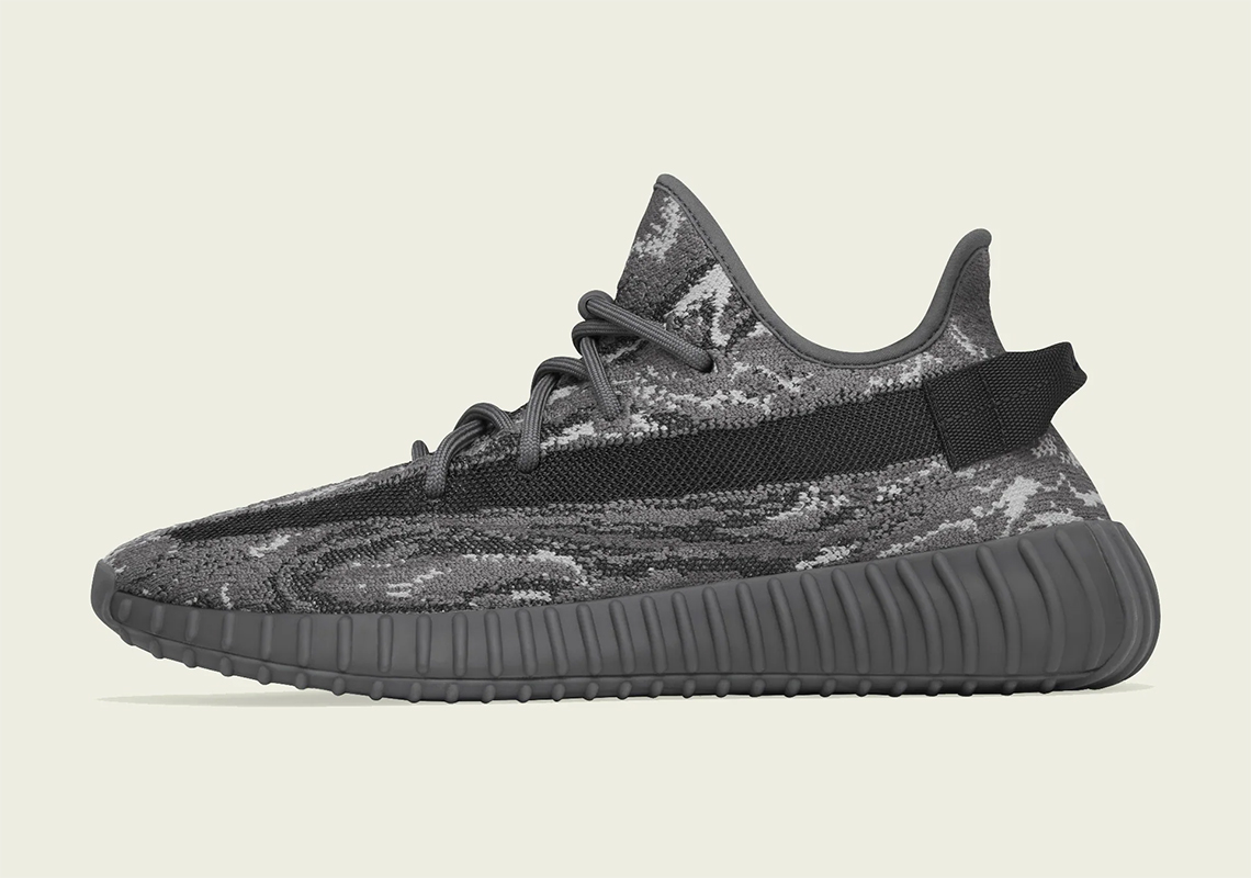 adidas Yeezy Boost 350 V2 Dark Salt ID4811 Release Date