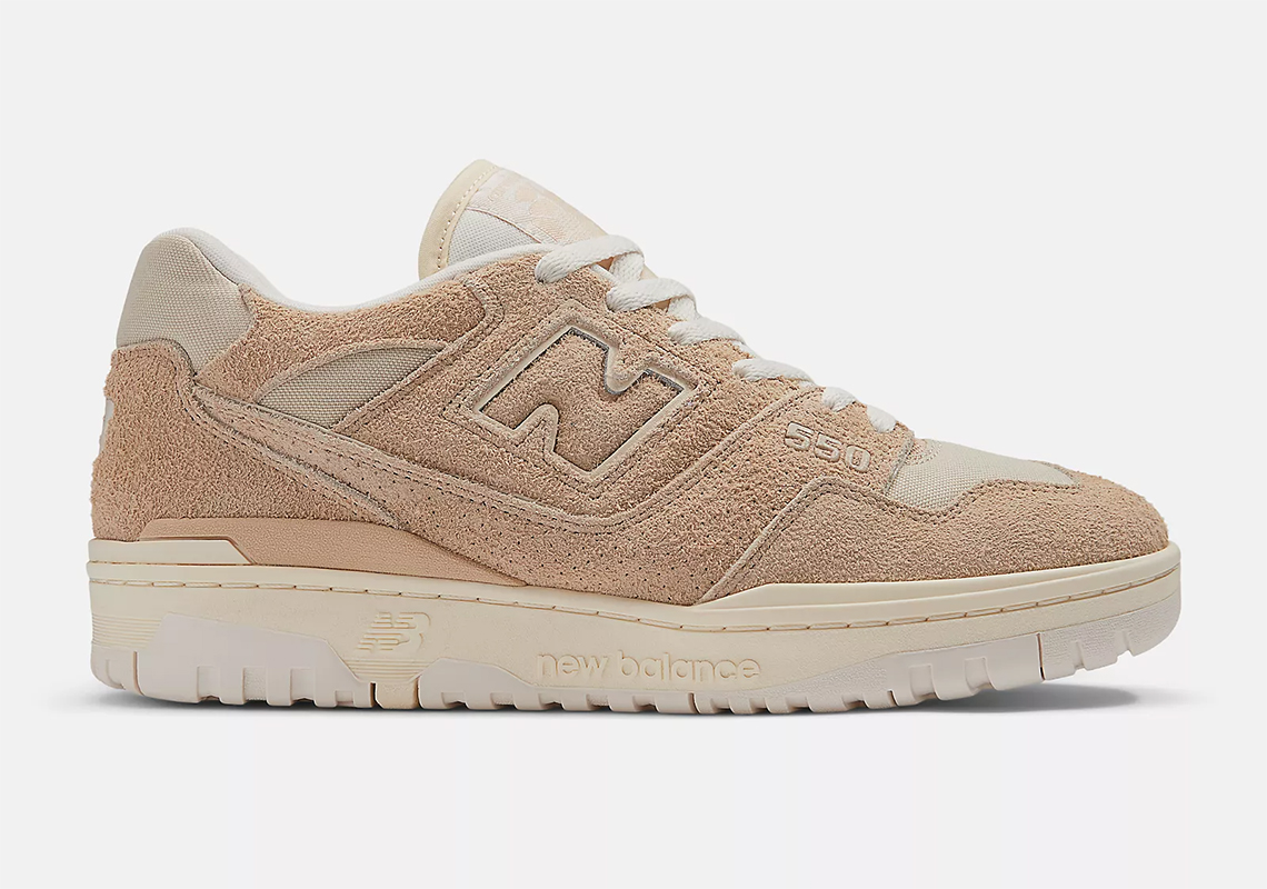 Aime Leon Dore These New Balance CM1700 Sand Grey have a Tan lining that compliments the Warm Sand Bb550da1 1