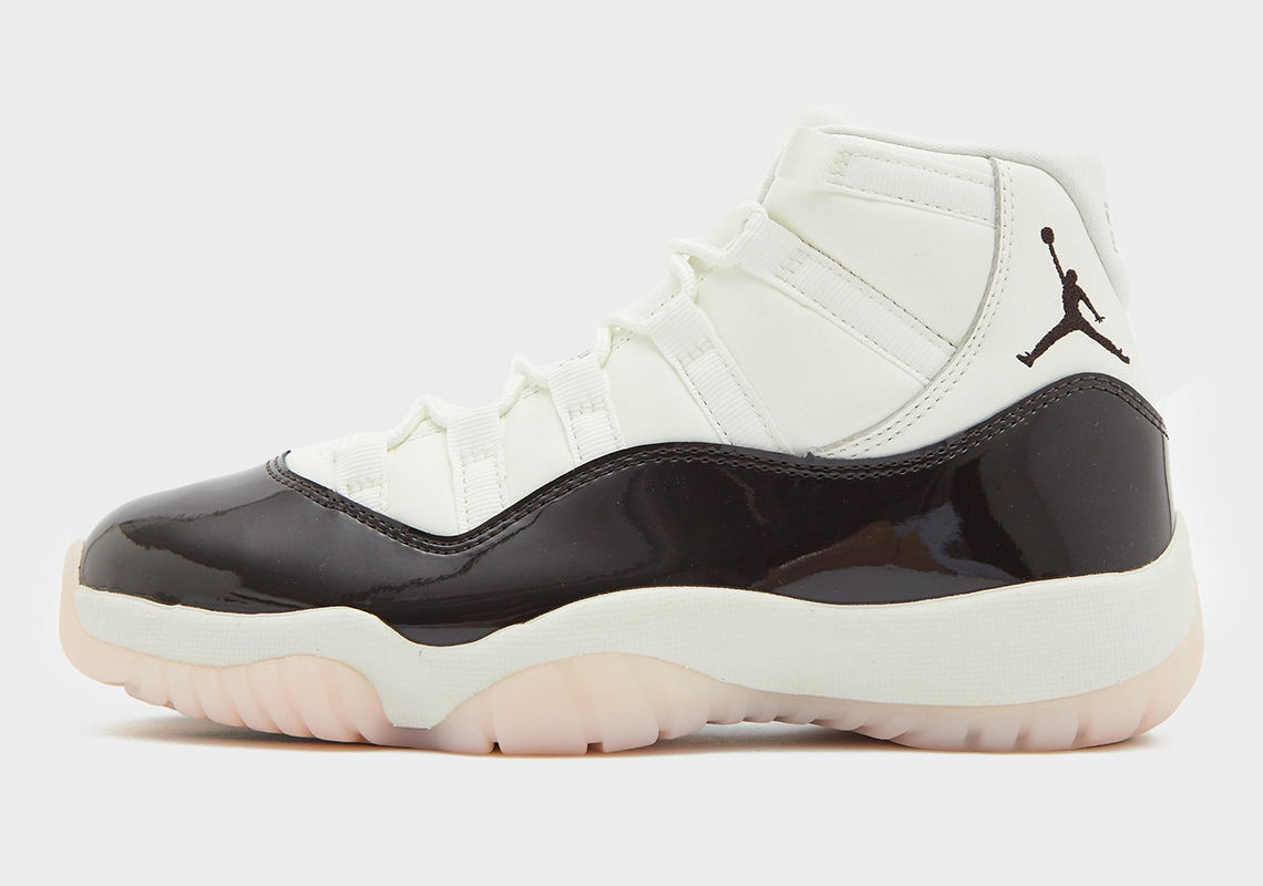 Womens best sale jordan 11