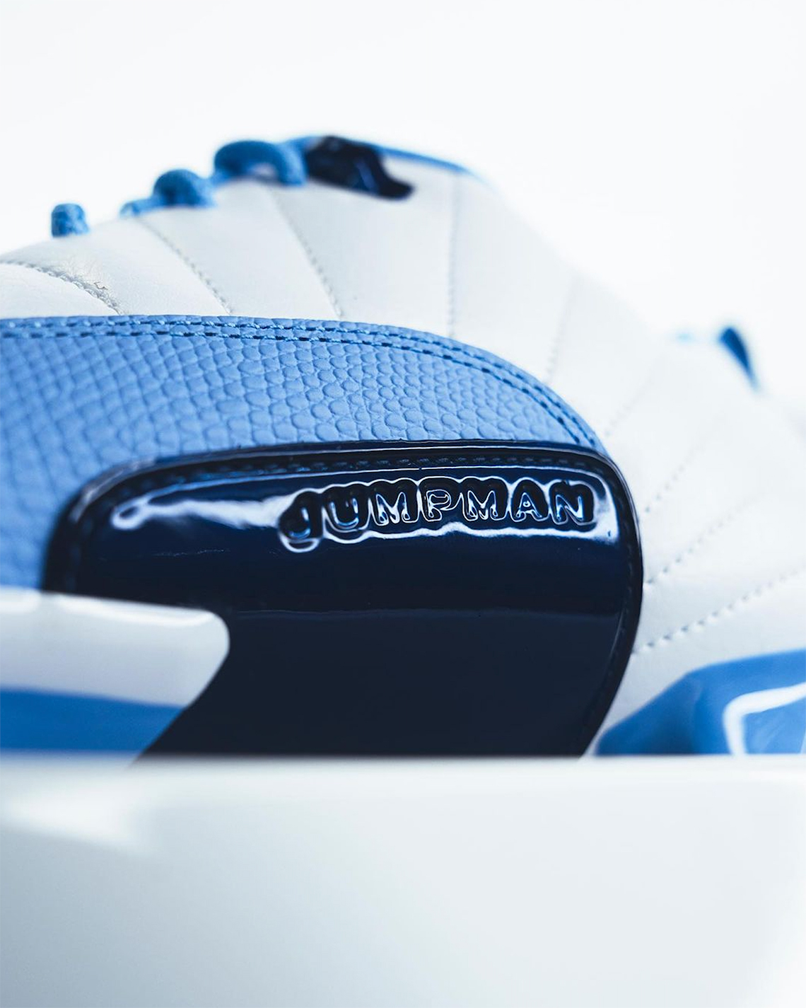 jordan 11 unc cleats