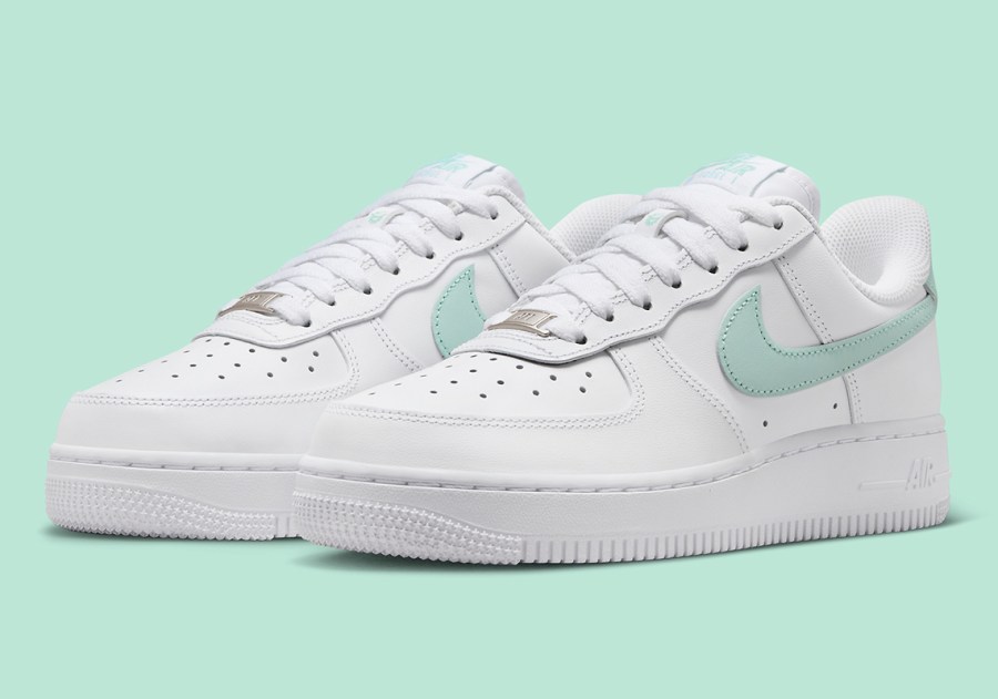 Nike Air Force 1 Low Flyease 