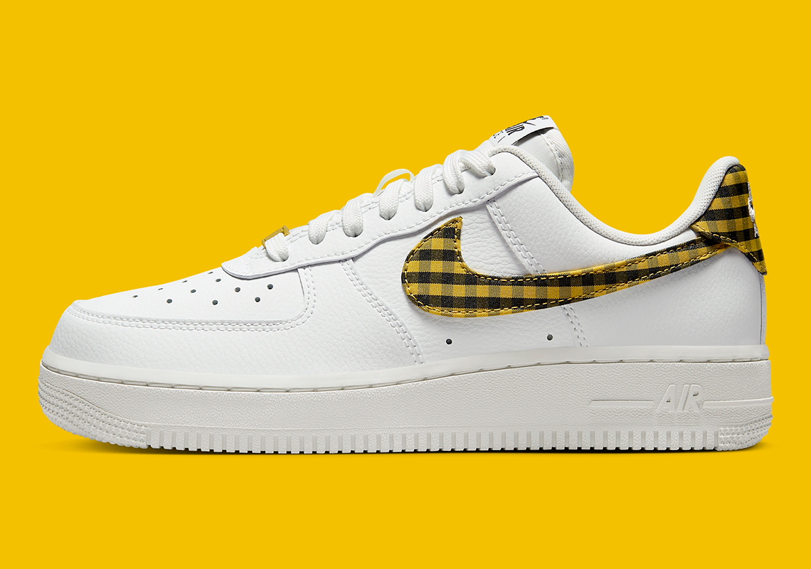 Nike Air Force 1 Low Gingham Yellowblack Dz2784 102 2675