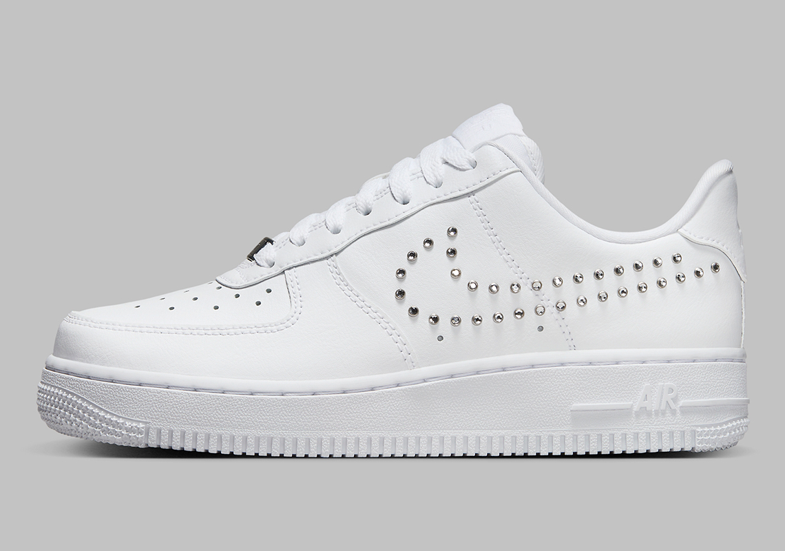 Nike Air Force 1 Low White Metallic Silver Fq8887 100 7