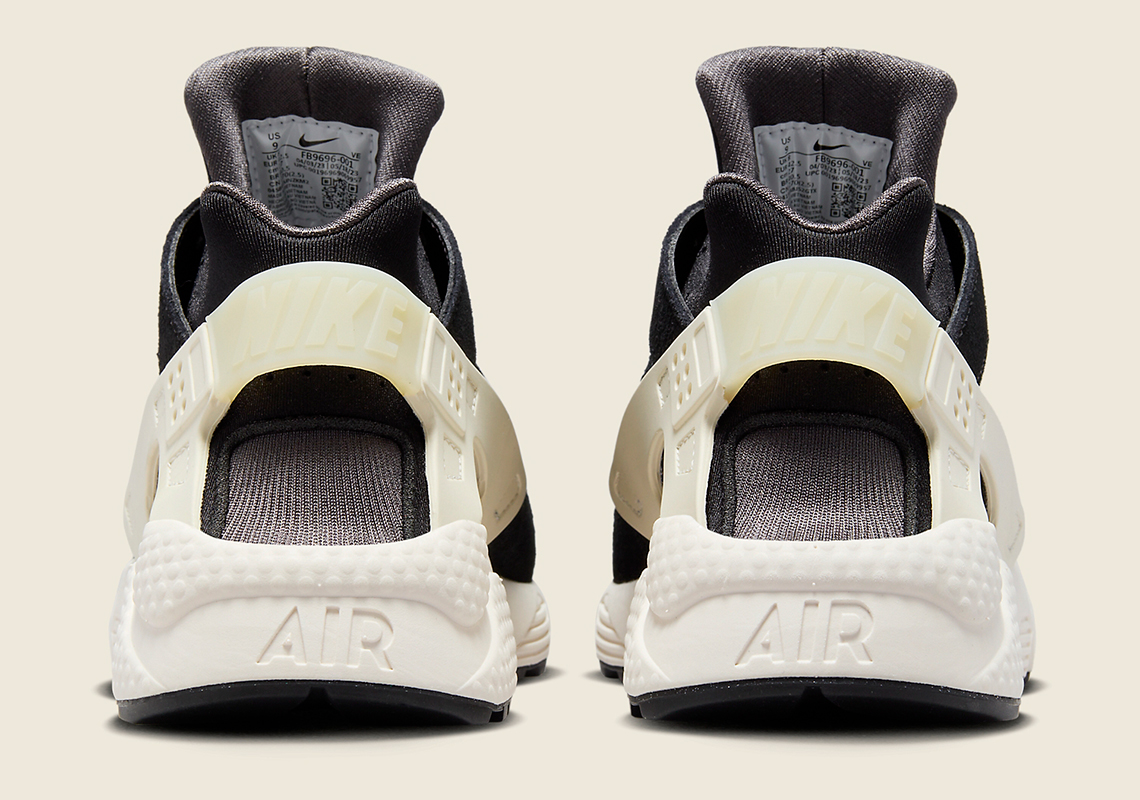 Nike Air Huarache Black Coconut Milk FB9696-001