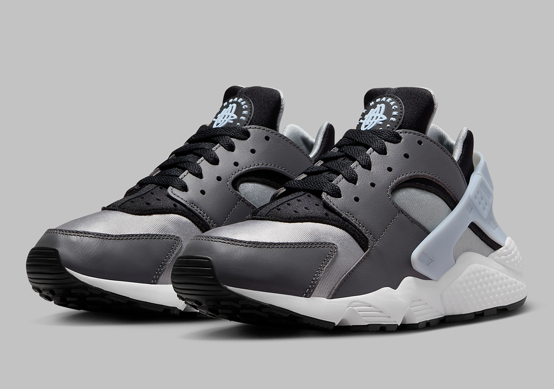 Nike Air Huarache SWOOSH! DD1068-008 Release Date