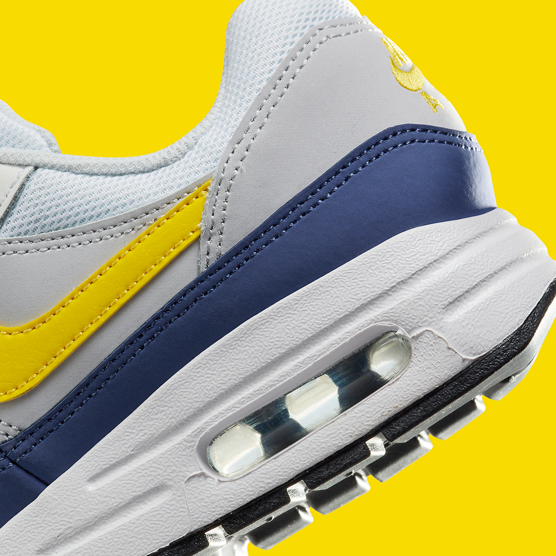 Nike Air Max 1 Gs White Yellow Blue Dz3307 107 2