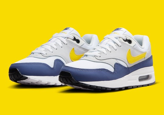 A Kid’s Nike Air Max 1 Appears With “Navy” Mudguards
