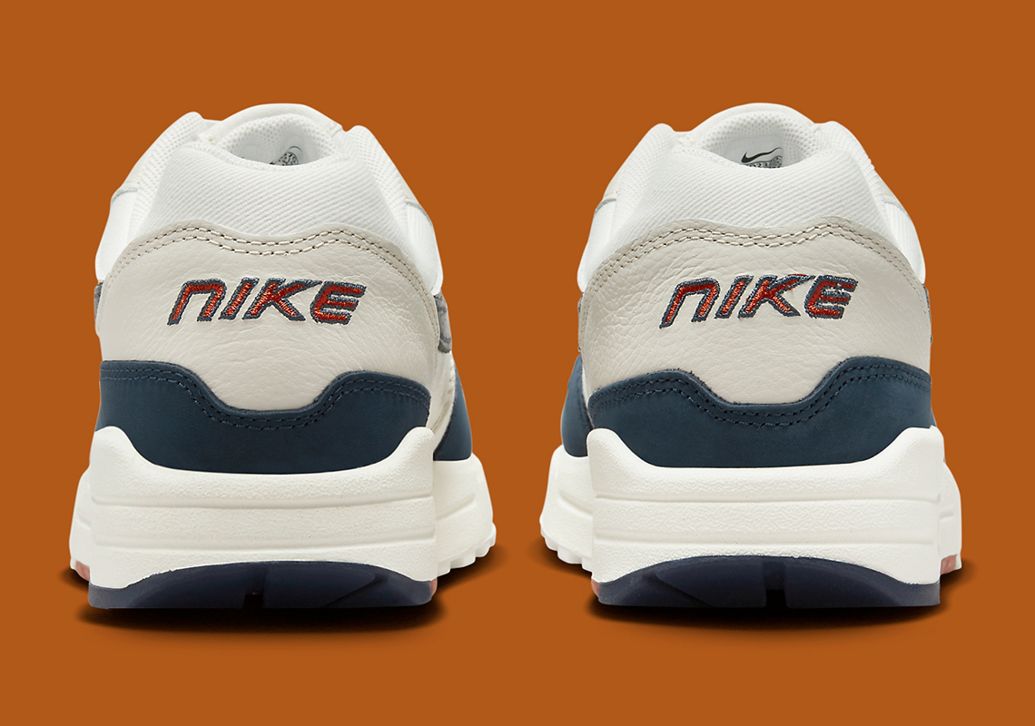 WMNS Nike Air Max 1 LX (Lt Orewood Brown/Sail/Obsidian