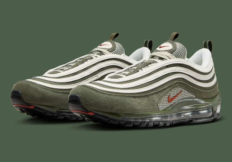 UNDEFEATED × NIKE AIR MAX 97 OLIVEの所有者レビュー【360度アングル 