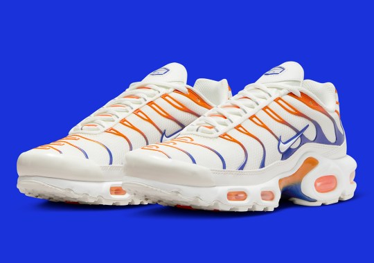 New York Knicks Sign The Nike Air Max Plus