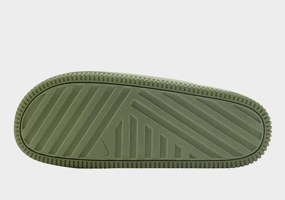 nike calm clog mule green 5