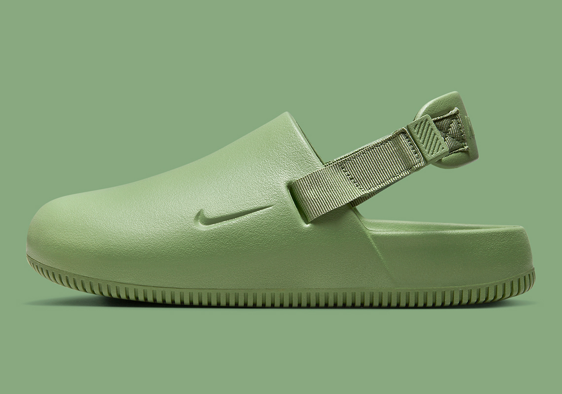 The Nike Calm Mule Slip-On Arrives In Green