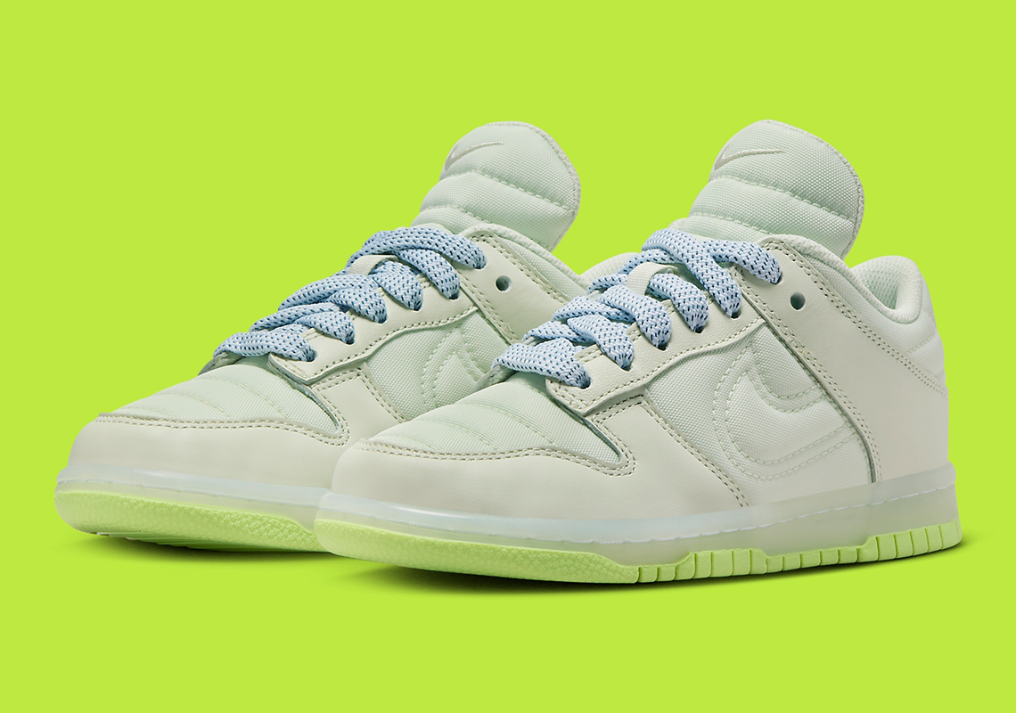 Padded, Elongated Tongues Appear On This Nike Dunk Low For Kids
