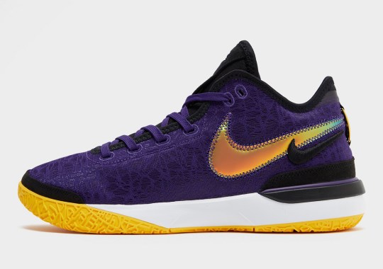 The Mens Nike LeBron NXXT Gen Dresses Up In Lakers Colors