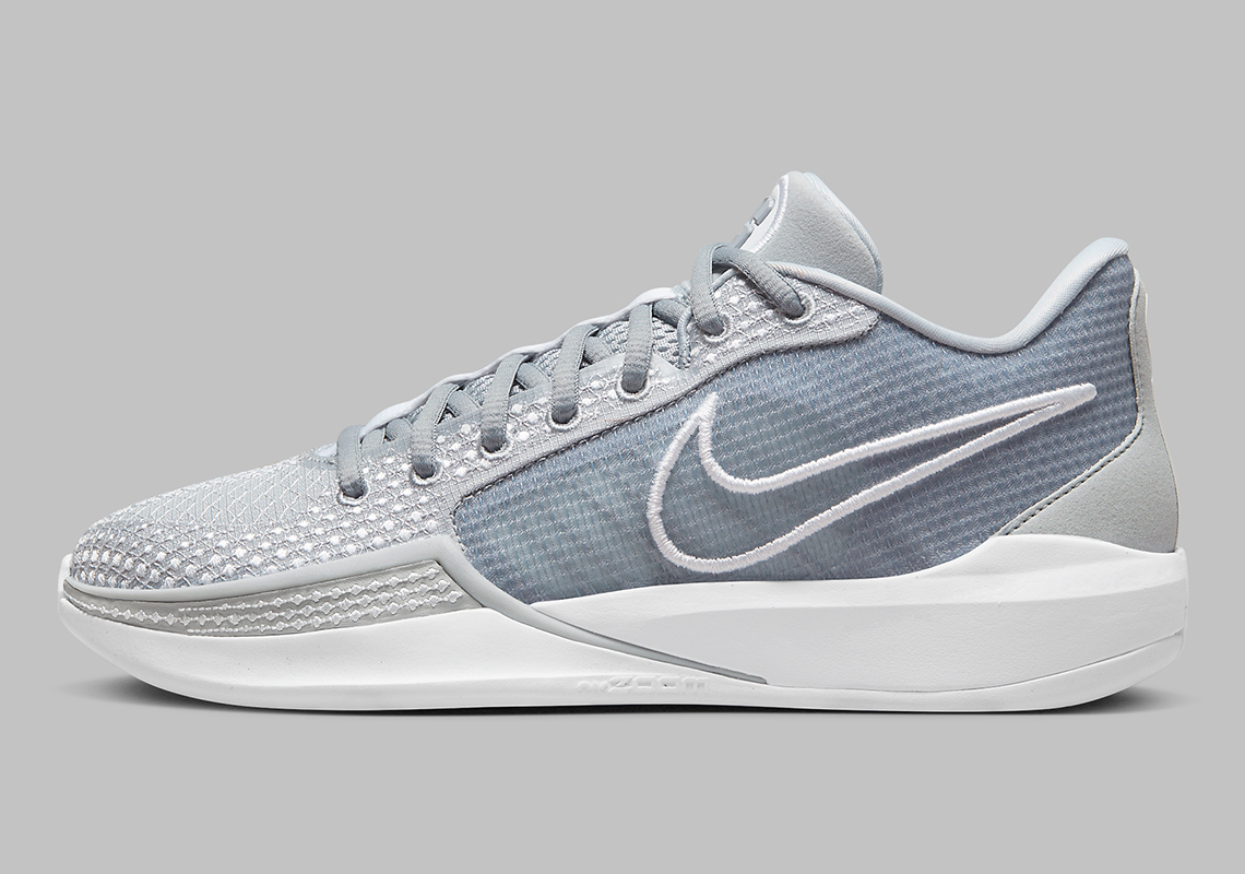 Nike Sabrina 1 Tb Wolf Grey White Fq3391 010 1