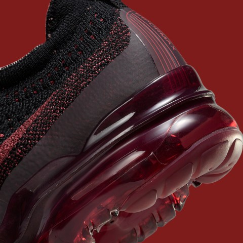 Nike Vapormax 2023 Flyknit “Black/Red”DV1678-005 | SneakerNews.com