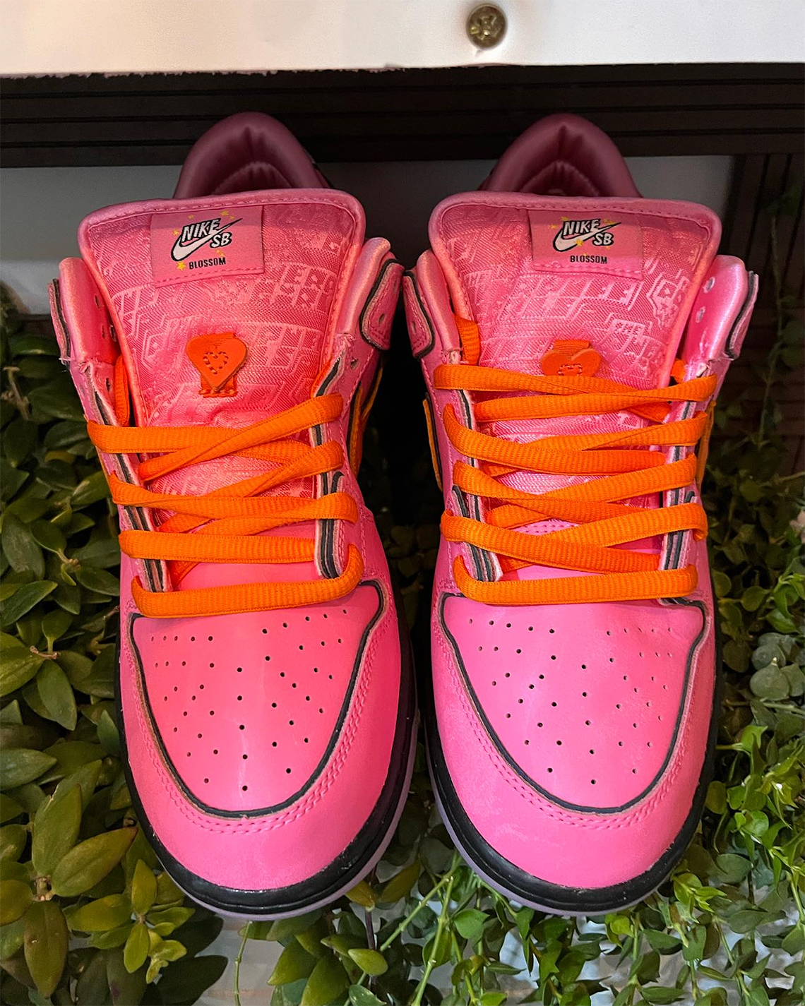 powerpuff girls blossom nike sb dunk low fd2631 600 5