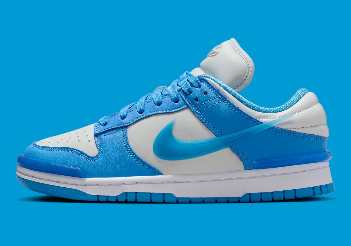 Nike Dunk Low Twist University Blue DZ2794-002 | SneakerNews.com